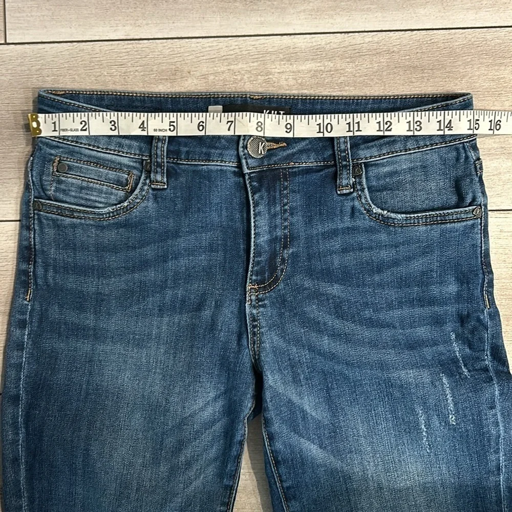 KUT Catherine Boyfriend jeans size 2